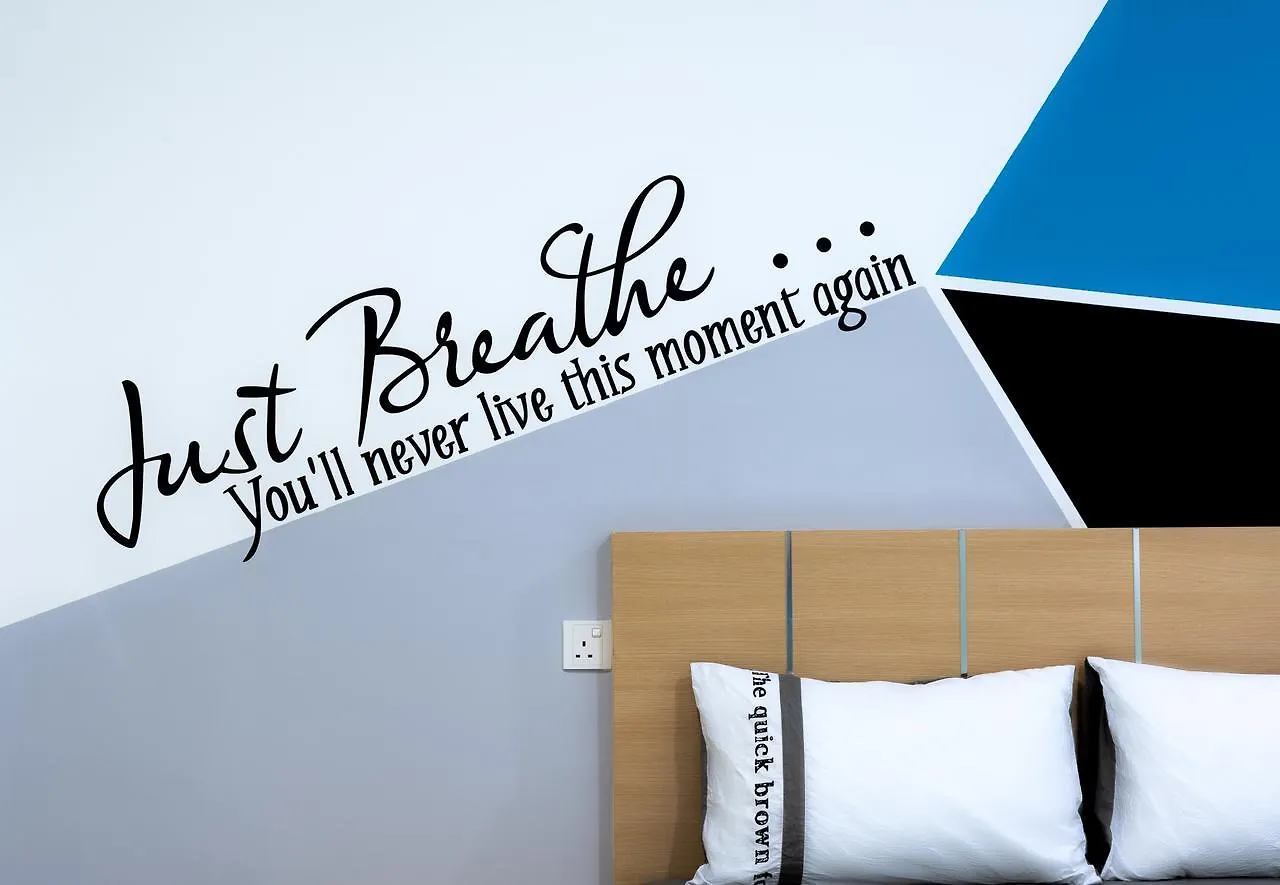 Southwest Designer Suite By D Imperio Homestay Penang Bayan Lepas 0*,